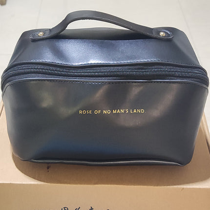 Large capacity travel cosmetic bag – view 11