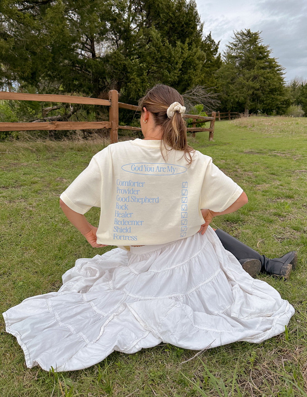 Elevated Faith God Is My Everything Unisex Tee - Warm Vanilla