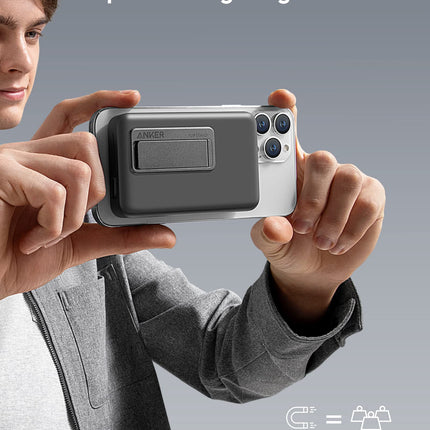 Anker <b>633</b> Magnetic Battery Interstellar Gray