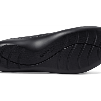 Clarks Women’s Ashland Bubble Loafers Black7.55
