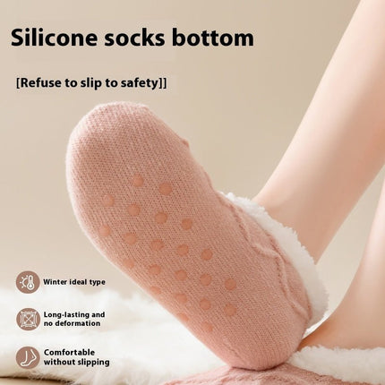 Fuzzy Slipper Socks with Grips – Warm Plush-Lined Non-Slip House Socks, One SizePink9