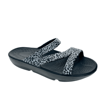 Sovella Women's Recovery Slide – Arch Support Rebound Foam Sandals, Black LeopardBLACK LEOPARD1
