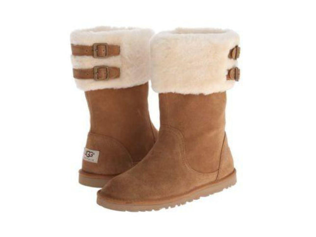 UGG Aleyah Youth Boot - Chestnut | Size 6 Youth / 7.5 Women61