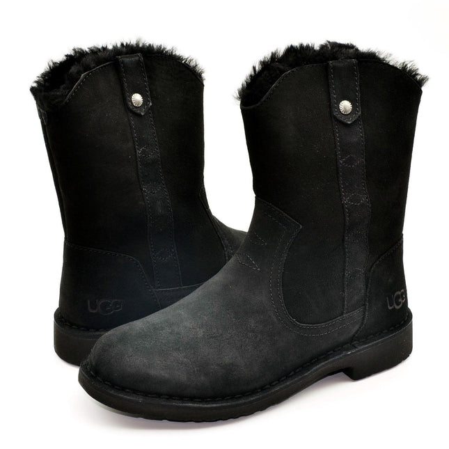 UGG Larker Black 1099054/BLK Women's Sheepskin Boot size 96.51